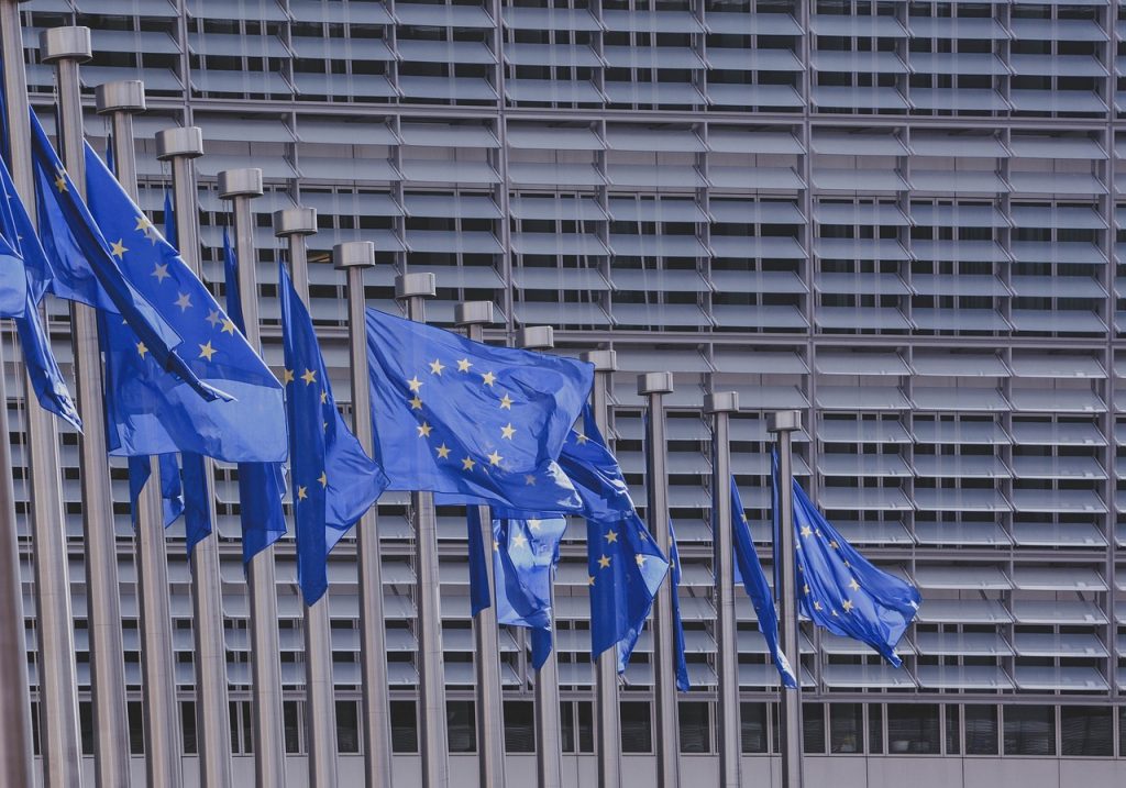 🇪🇺 أوروبا تعزز الاقتصاد بالاستثمارات الخضراء والتمويل الرقمي والشراكات التجارية