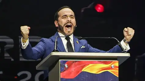 🇨🇴 SaudiBrief | مفاجأة انتخابية في كولومبيا: اليمين المتشدد يتصدر واليسار يتراجع